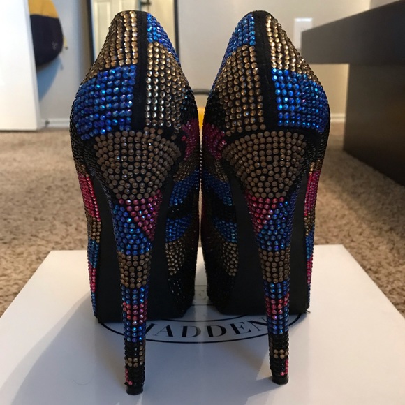 Steve Madden Dyvinal Platform Puzo (Camouflage) - Picture 3 of 6